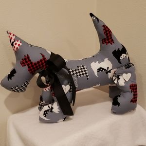 BOSTON THE SCOTTIE DOG W/ MOVEABLE LEGS